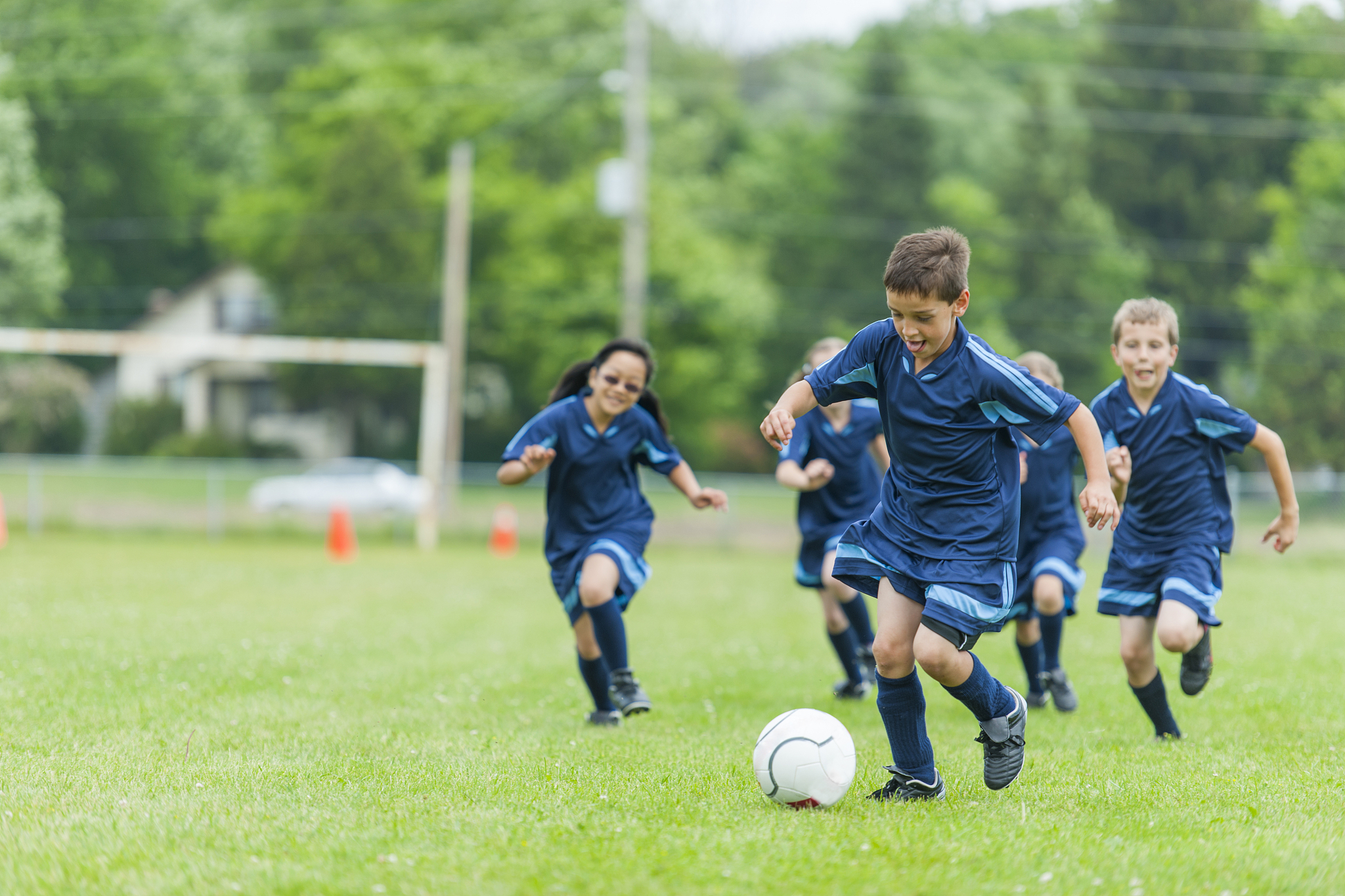 今晚体能课后,多特蒙德火线驰援备战NBA总决赛,信心回归,年轻球员获得机会的简单介绍 今晚体能课后,多特蒙德火线驰援备战NBA总决赛,信心回归,年轻球员获得机会的简单介绍