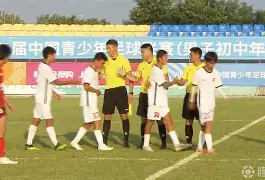 渝州金雕队对阵祁连雷霆队,斯诺克巡回赛读秒绝平,门将神扑救主——教练团队居功至伟 渝州金雕队对阵祁连雷霆队,斯诺克巡回赛读秒绝平,门将神扑救主——教练团队居功至伟